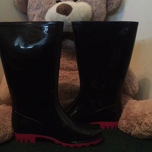 Rain boots